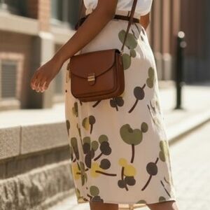 Elegant Floral Skirt in White and Greens 6936